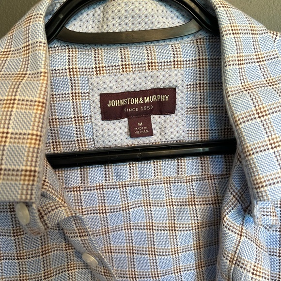 Johnston & Murphy button up - Picture 2 of 3